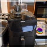 K06. Cosori air fryer. 